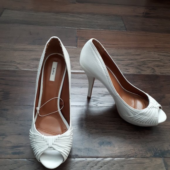 Zara White Open-Toe High Heels - Picture 1 of 10
